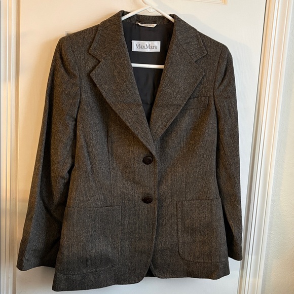 MaxMara Gray‎ Blazer in excellent condition
